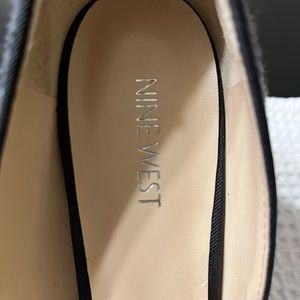 Gray and purple jewelled fall and winter designer herls.